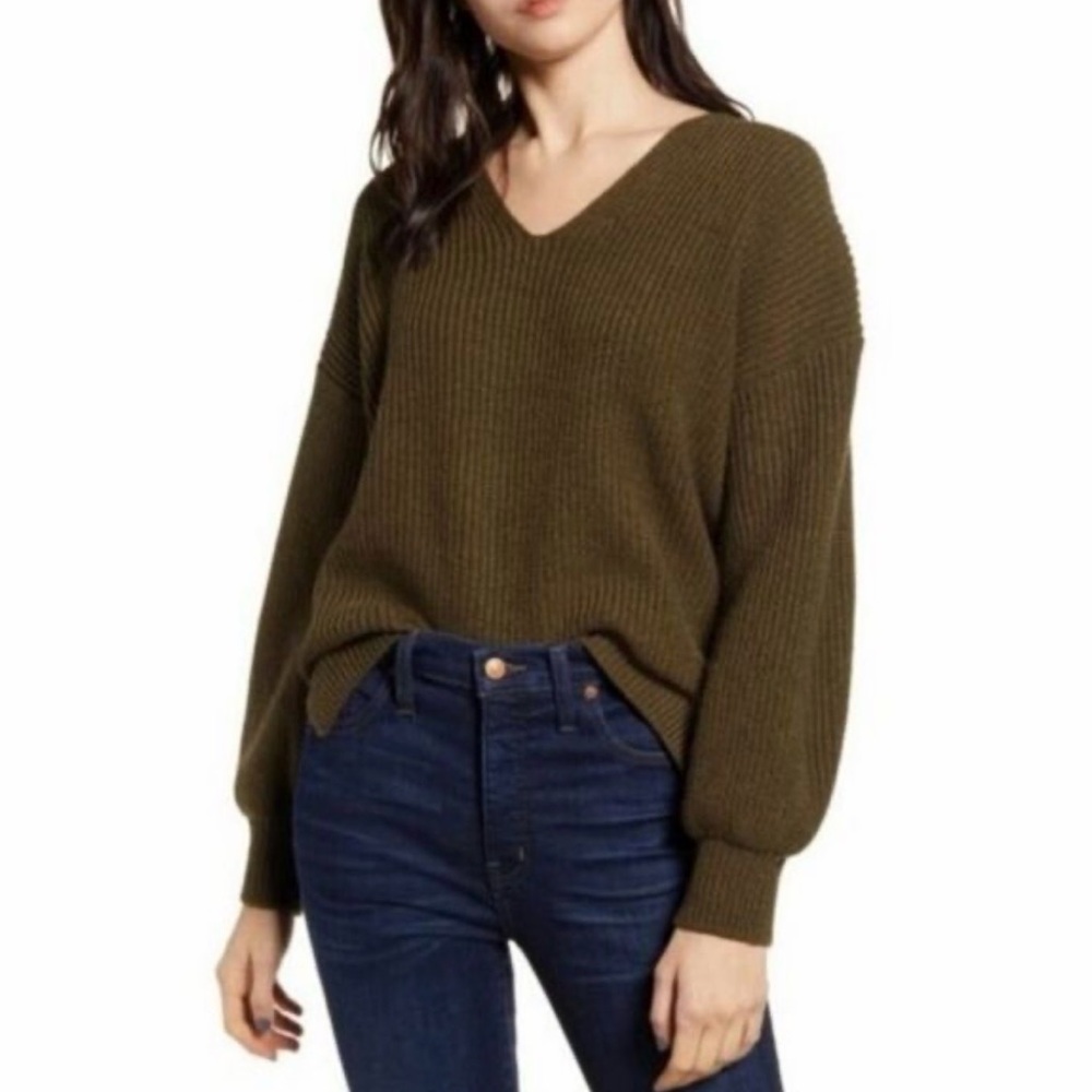 Madewell Thornton Balloon Sleeve Sweater in Olive Green